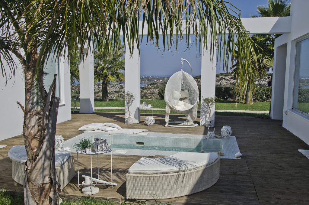 Reveli Estate Villa กาลาธาส ภายนอก รูปภาพ