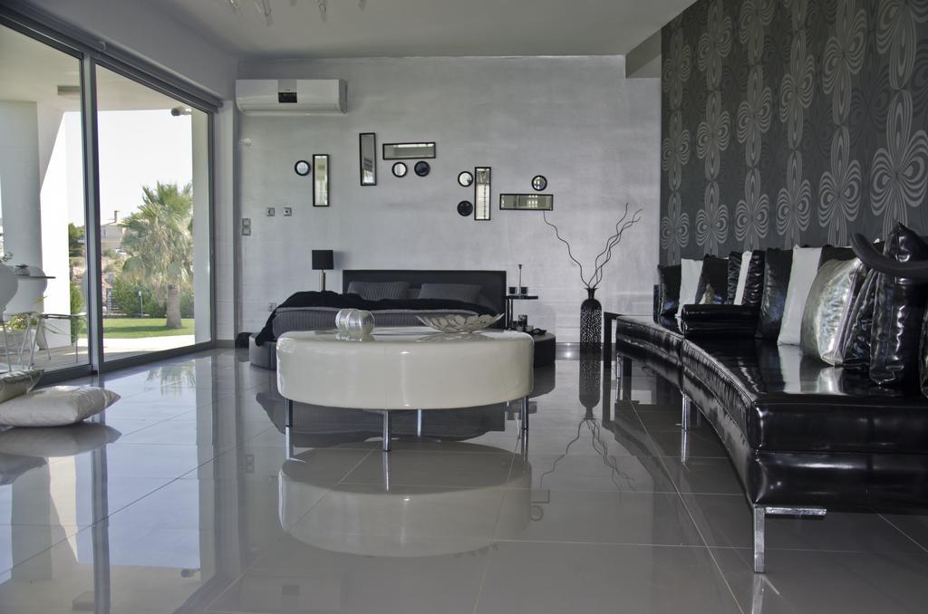 Reveli Estate Villa กาลาธาส ภายนอก รูปภาพ